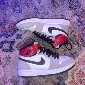 Air Jordan 1 “smoke” // size 4.5Y